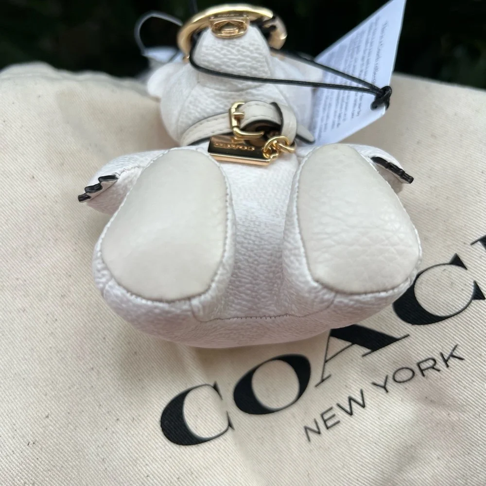 SOLD——-Coach Collectible Bear Bag Charm - Picture 4 of 6